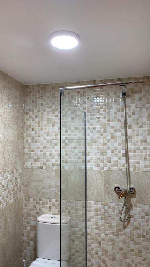 Habitacion Grande Con Bano Privado En Coin A 30Km De La Playa Экстерьер фото